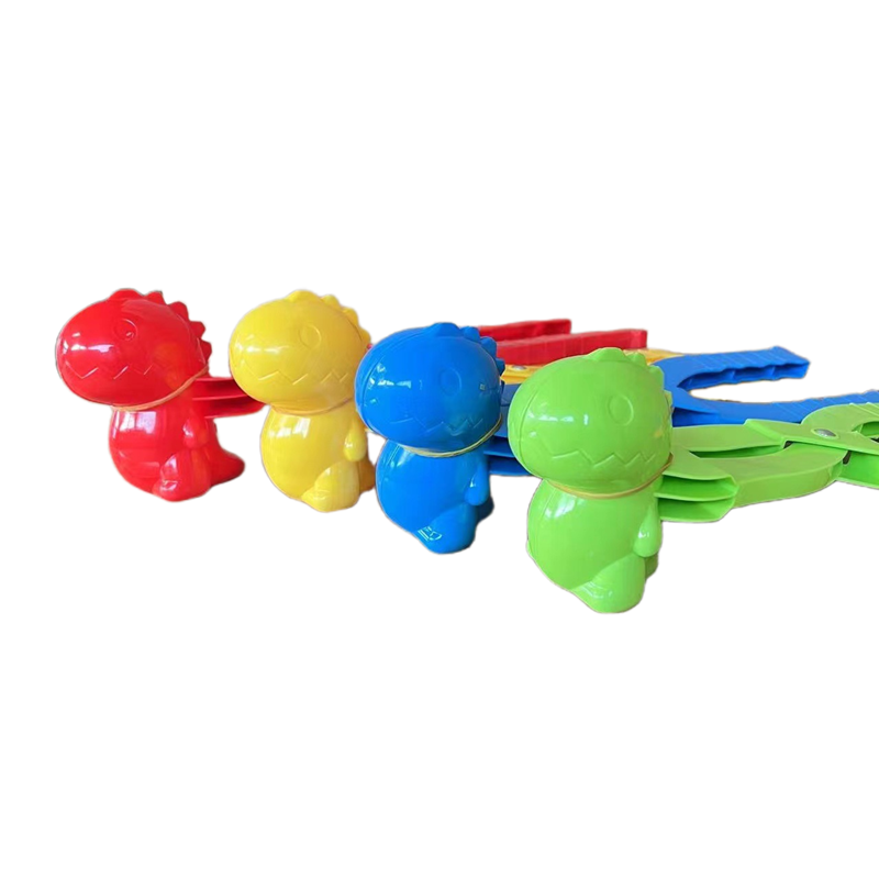 Outdoors Snowball Clip Snow Gr - مراجعة Kinetic Sand Mold وسعره