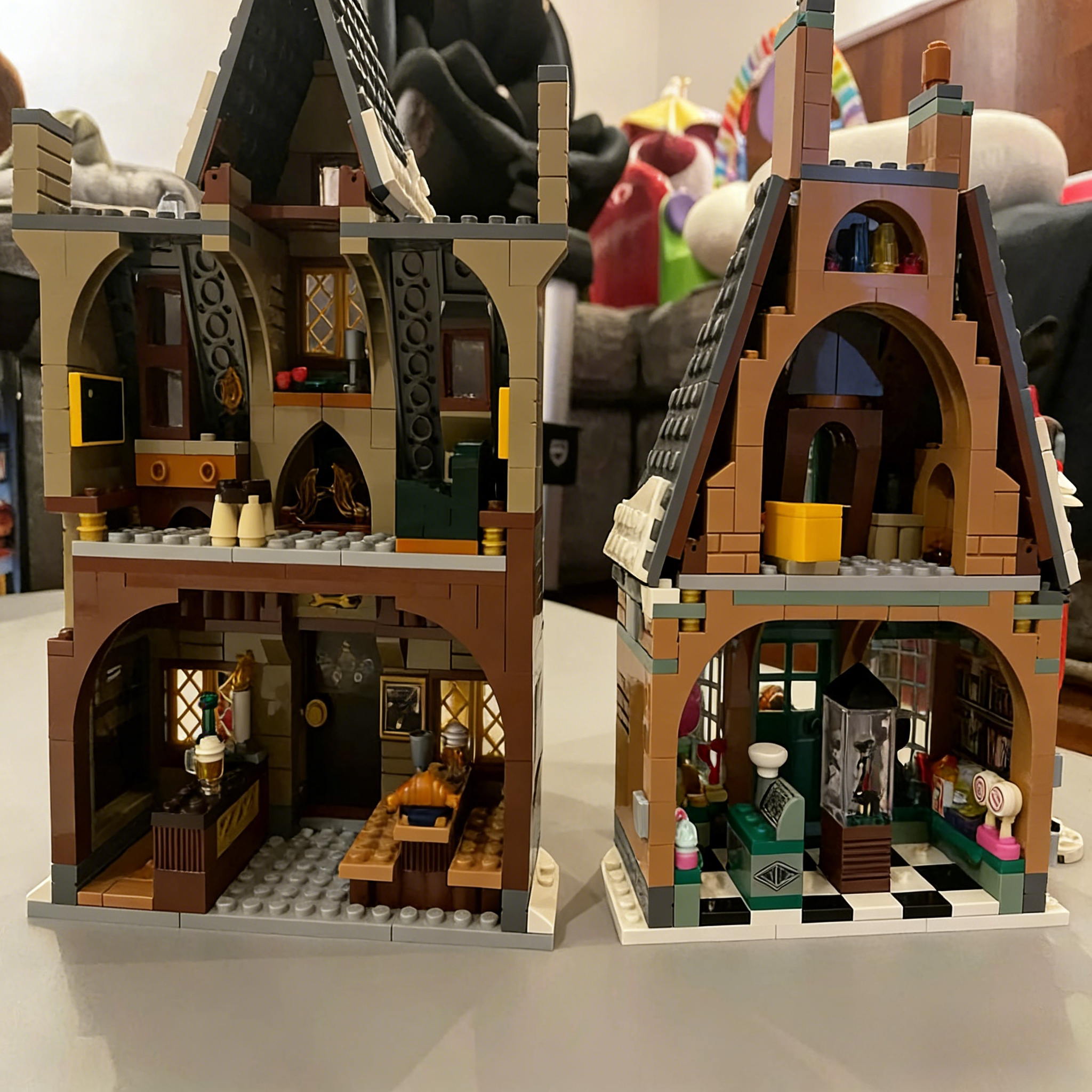 Magical Magic Village Model 76 - مراجعة Lego Building Blocks وسعره