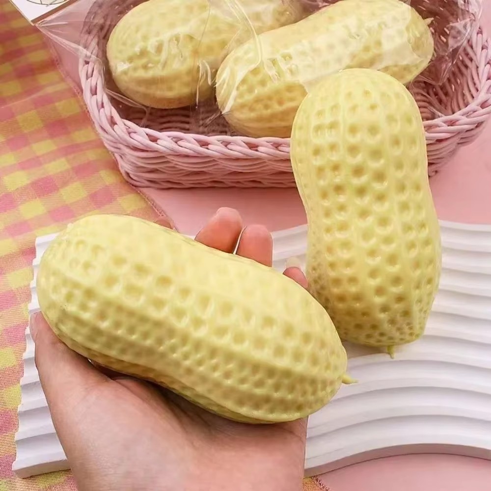 Peanut squishies Ball Squeeze  - مراجعة Kids Toys Usa وسعره