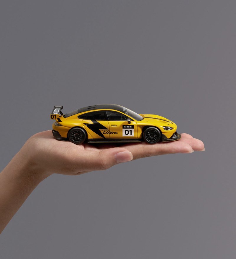 New In Stock Xiaomi 1:43 Yu7 S - مراجعة Kids Toys Stores وسعره