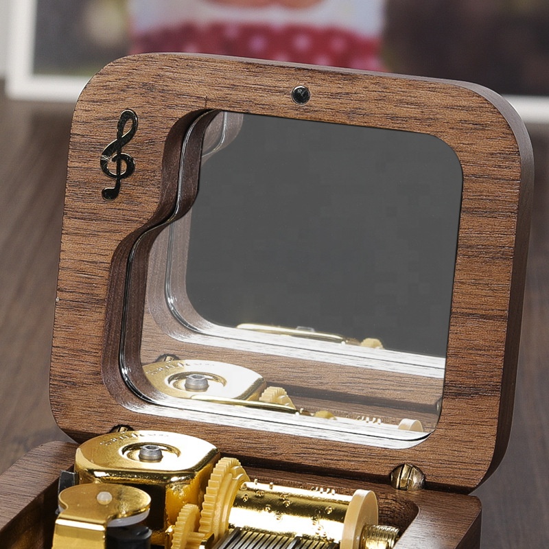 Natural Wooden Music Box Gold- - مراجعة Kids Toys Manufacturers وسعره